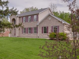 23 Bon Price Ter, Saint Louis, MO 63132