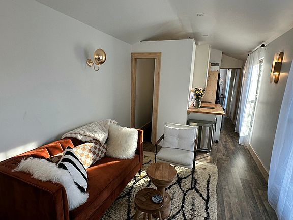 3rd image of 2067 Cheraw Dr #A