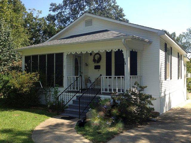 1st image of 1107 Community Park Dr