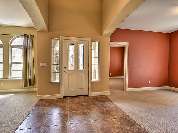 3rd image of 633 Aliso Viejo Ct