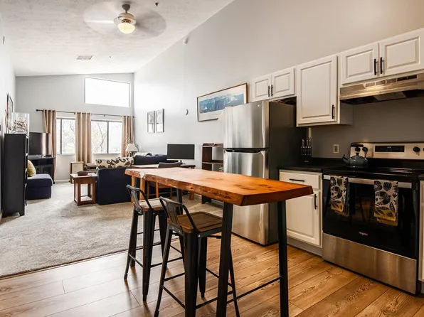 10 Kellogg Road #368, Essex Junction, VT 05452