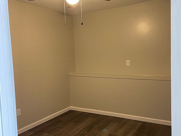 5th image of 162 E Race St APT 34
