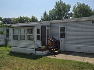 116 Trinity Dr, Holley, NY 14470