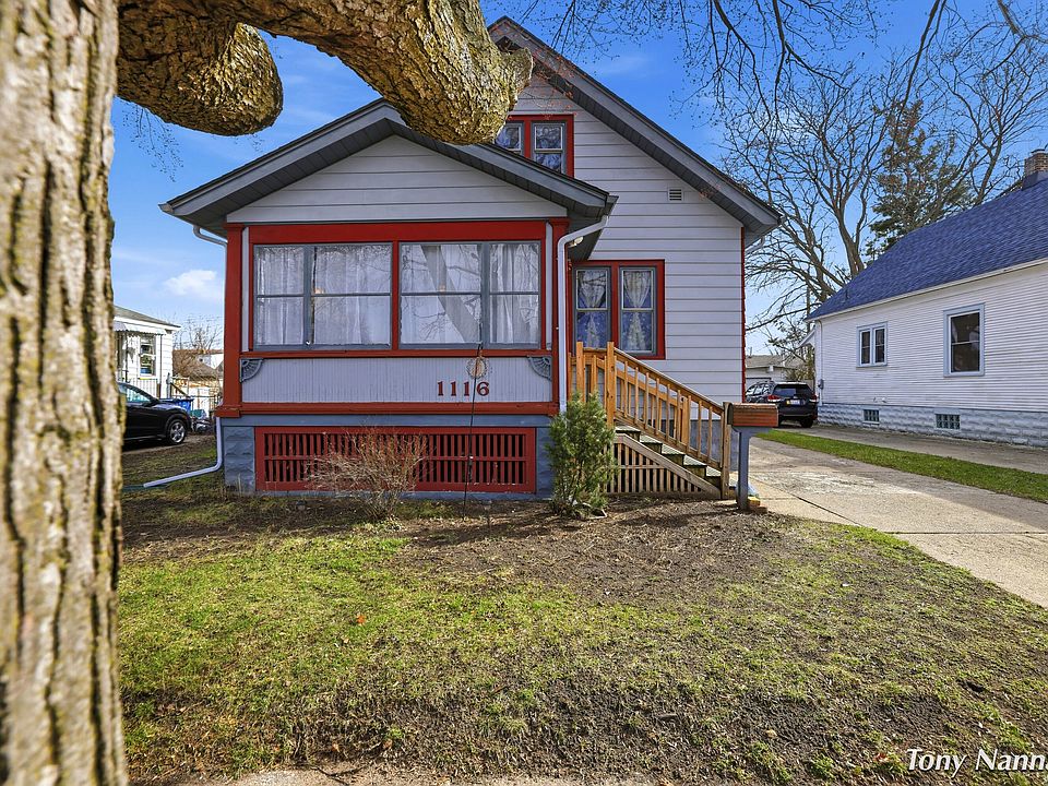 1st image of 1116 Slayton Ave