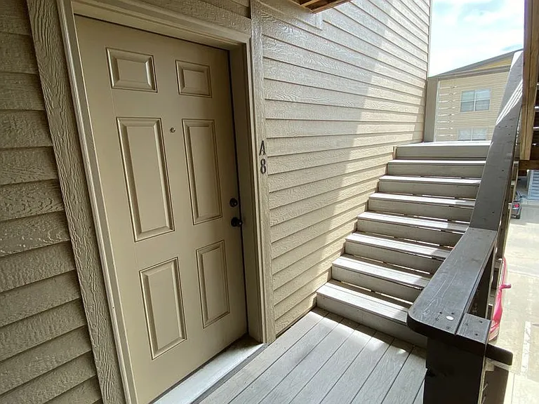 825 S Maguire St. — Photo 3
