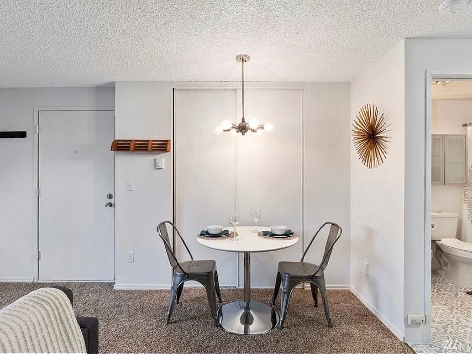 1st image of 14234 Ambaum Blvd SW #106