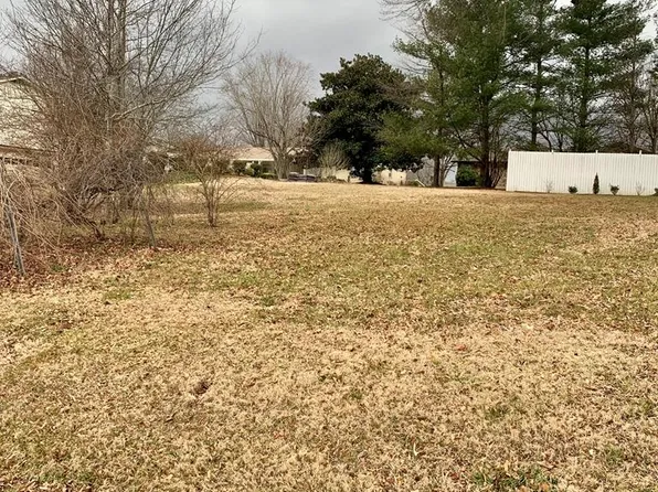 2440 Rolling Hills Dr NW, Cleveland, TN 37312
