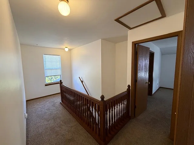 256 Spencer Pl — Photo 8