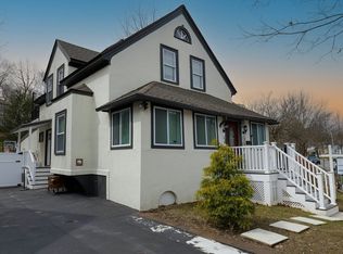 21 Englewood Ave, Worcester, MA 01603