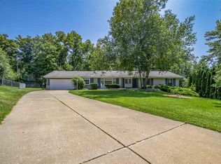 2509 Driftwood Ln, Rockford, IL 61107