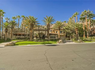2537 Red Arrow Dr, Las Vegas, NV 89135