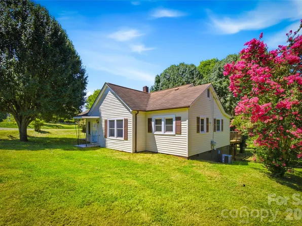 1430 Enola Rd, Morganton, NC 28655