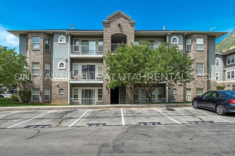 1st image of 392 N Seven Peaks Blvd Unit 323
