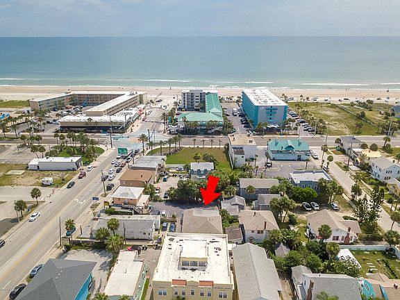 4th image of 708 E Intl Speedway Blvd