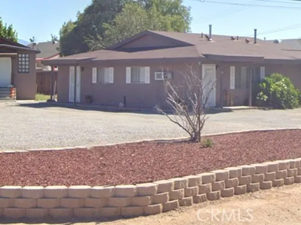 921 5th St, Calimesa, CA 92320