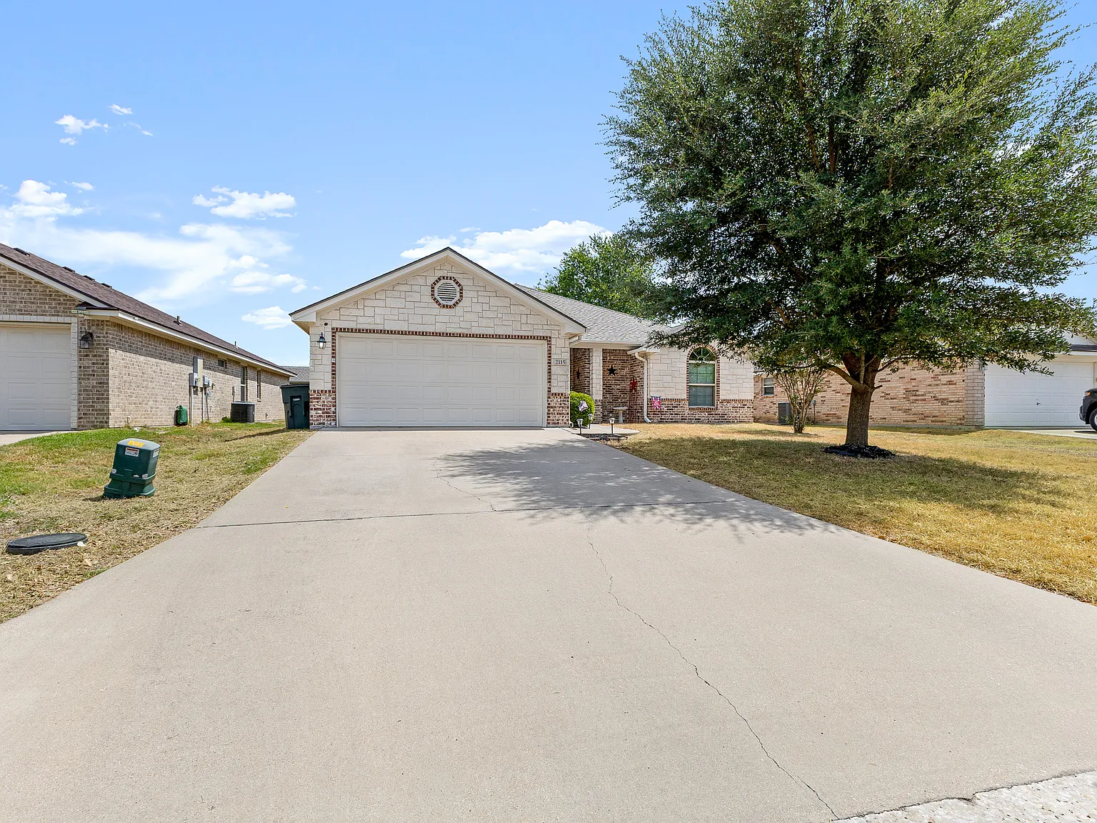 3 bed, 1707 sqft, $2,500 — Photo 2