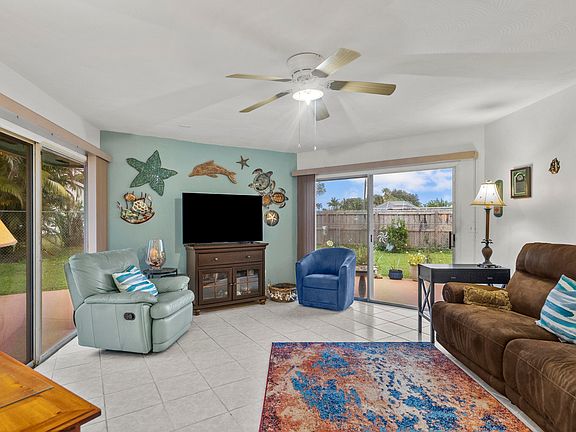 2nd image of 2574 SE Marseille Street