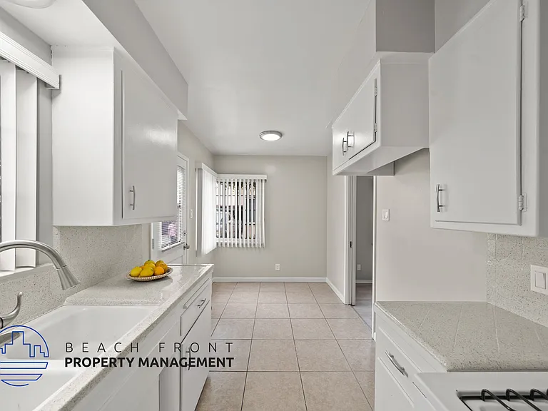 10503 Myrtle St #10517 — Photo 11