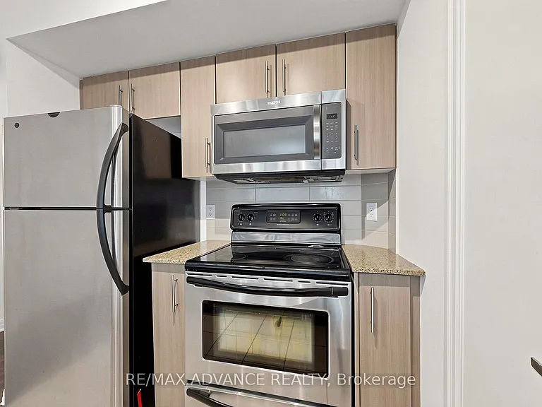 12 Yonge St #1805 — Photo 11