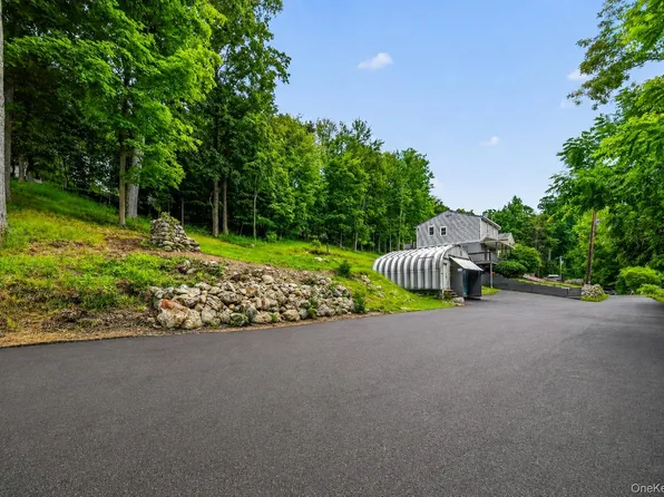 17 Underhill Trail, Monroe, NY 10950