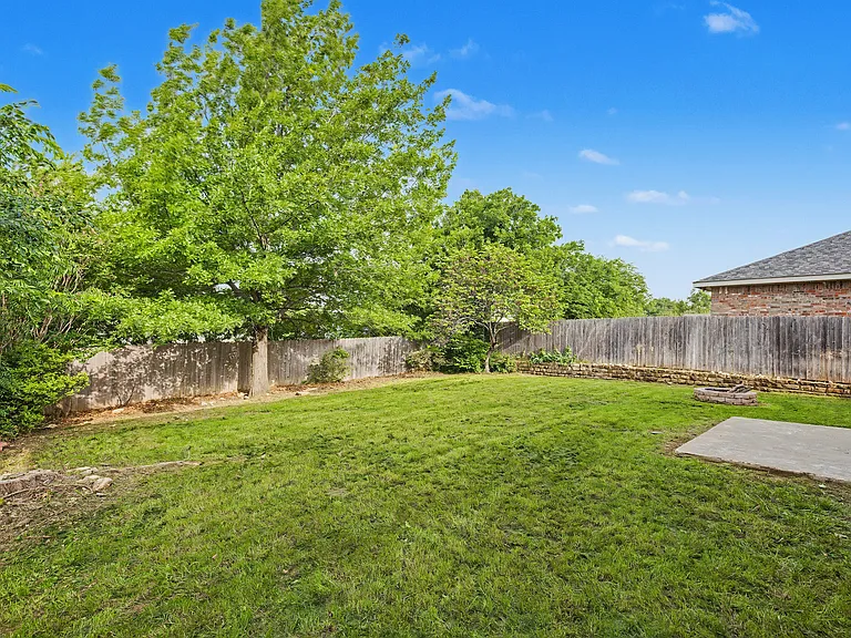 8401 Tribute Ln — Photo 20