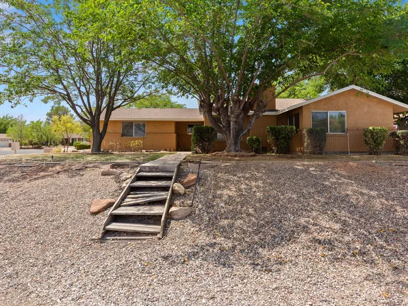 1148 E Chokeberry Dr, Saint George, UT 84790