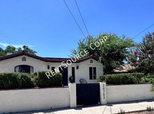 24703 Walnut St, Santa Clarita, CA 91321