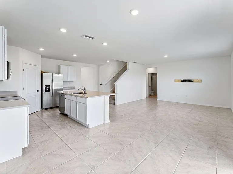5038 Foxglove Cir — Photo 13