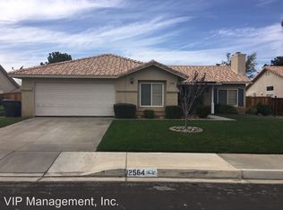 12564 Alta Mar Dr, Victorville, CA 92392