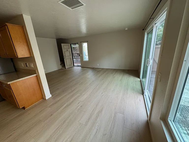 6868 Panamint Row — Photo 5