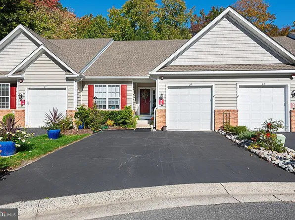 25 Arcadia Ct, Ocean Pines, MD 21811