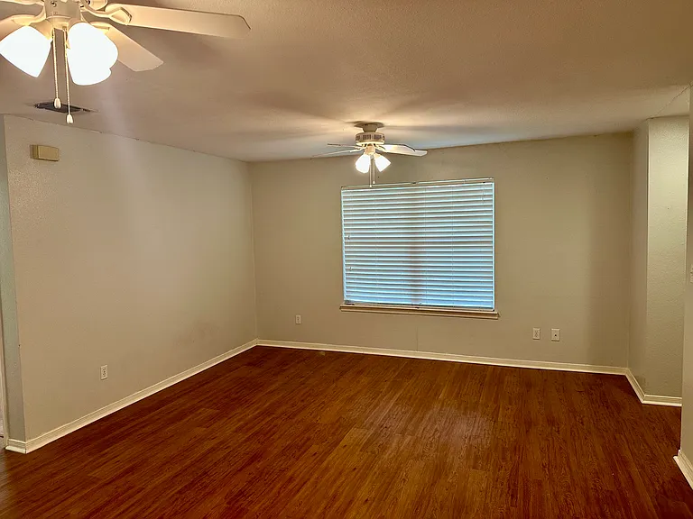 609 W Martin Luther King Blvd #609 — Photo 13