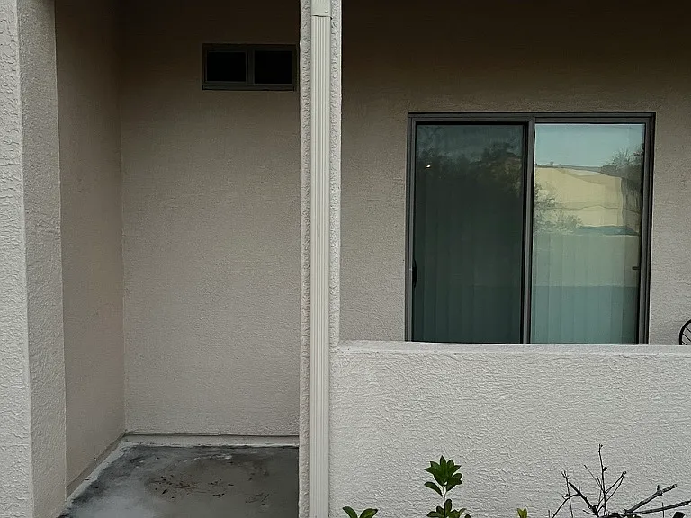 935 Salida Ln — Photo 14