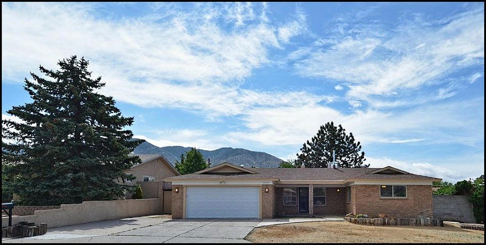 1st image of 12108 Bermuda Dr NE