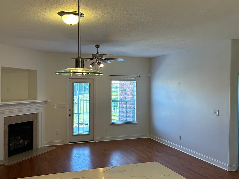 2444 Glyncastle Way — Photo 10