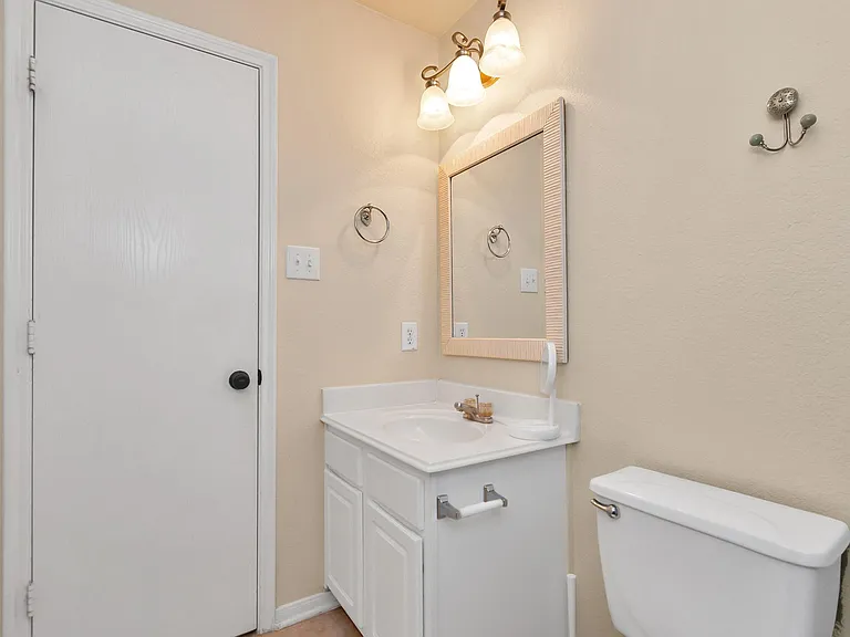 1247 Coppermeade Dr — Photo 21