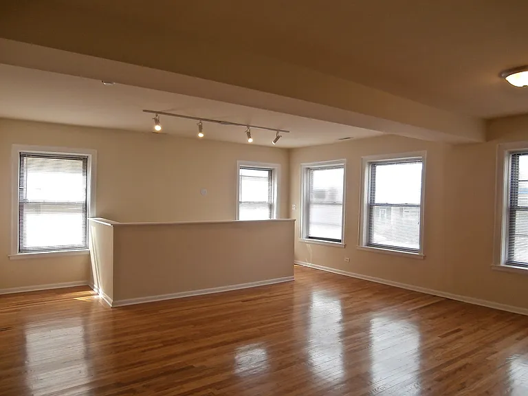 2803-2805 W Lawrence Ave #D1 — Photo 8