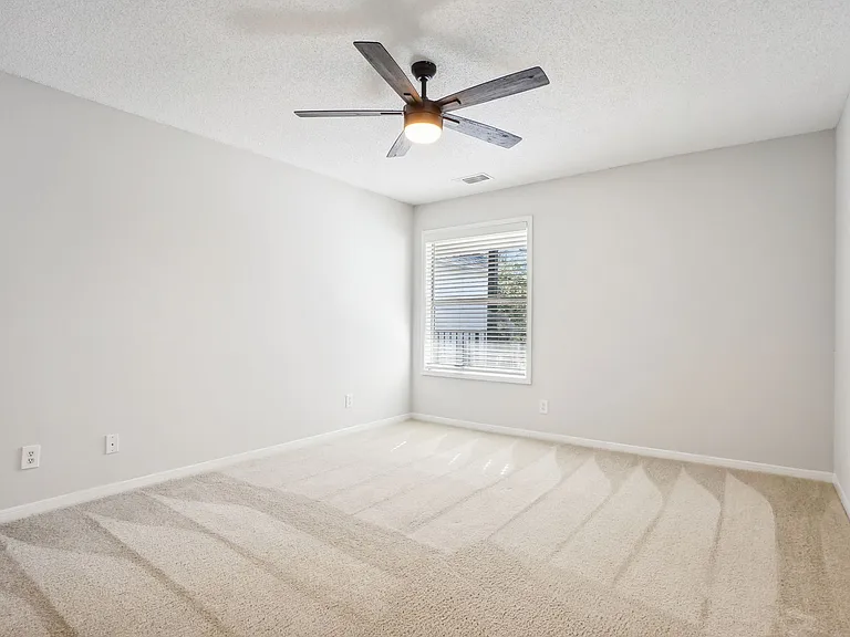 Cambridge Park Apartments — Photo 126