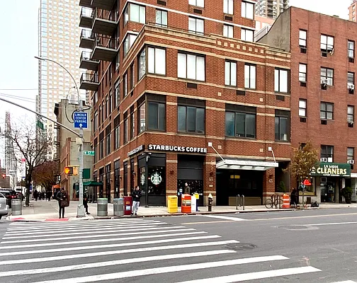 Rented by Compass | media 19