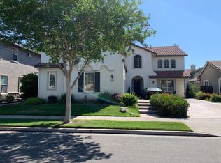 621 Stetson Dr, Oakdale, CA 95361