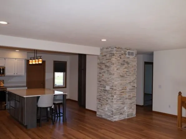 2668-2670 Mutchler Road, 2668-2670 Mutchler Rd, Madison, WI 53711