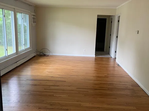 1732 Highway 96 E #2, Saint Paul, MN 55110
