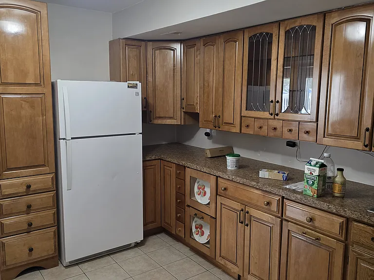 59 Elwood Ave — Photo 7