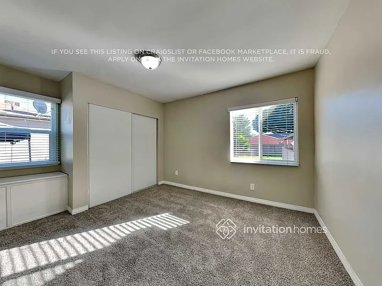726 E 99th St — Photo 18