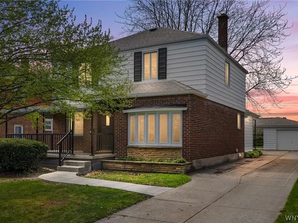 601 Roycroft Blvd, Cheektowaga, NY 14225