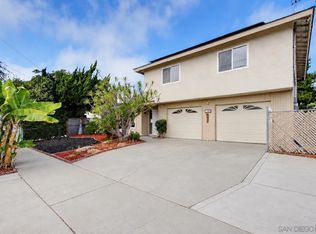 2190 Greenbrier Dr, Oceanside, CA 92054