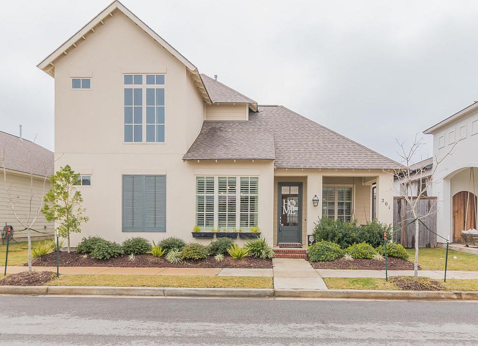 1st image of 201 Catalina Ln