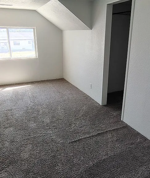 646 South Coleman Street — Photo 6