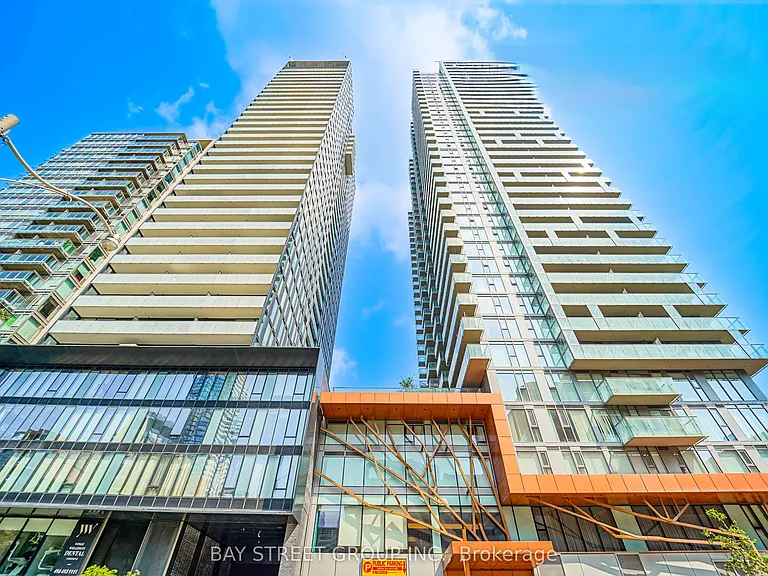 50 Wellesley St E #3102 — Photo 11