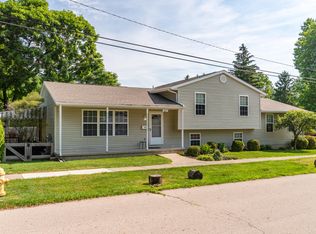 223 W Davis St, Yellow Springs, OH